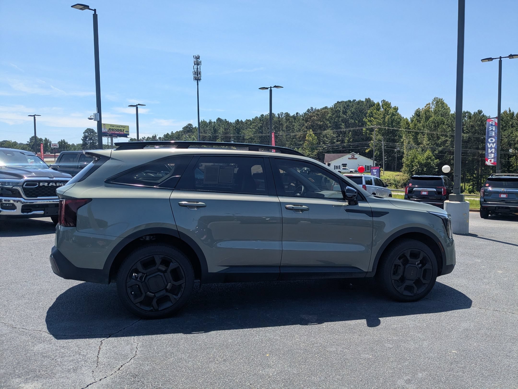 Used 2025 Kia Sorento X-Line EX AWD/4WD image 4