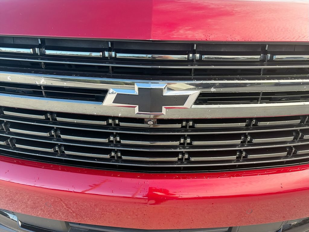 Used 2021 Chevrolet Tahoe RST w/ Luxury Package AWD/4WD image 38