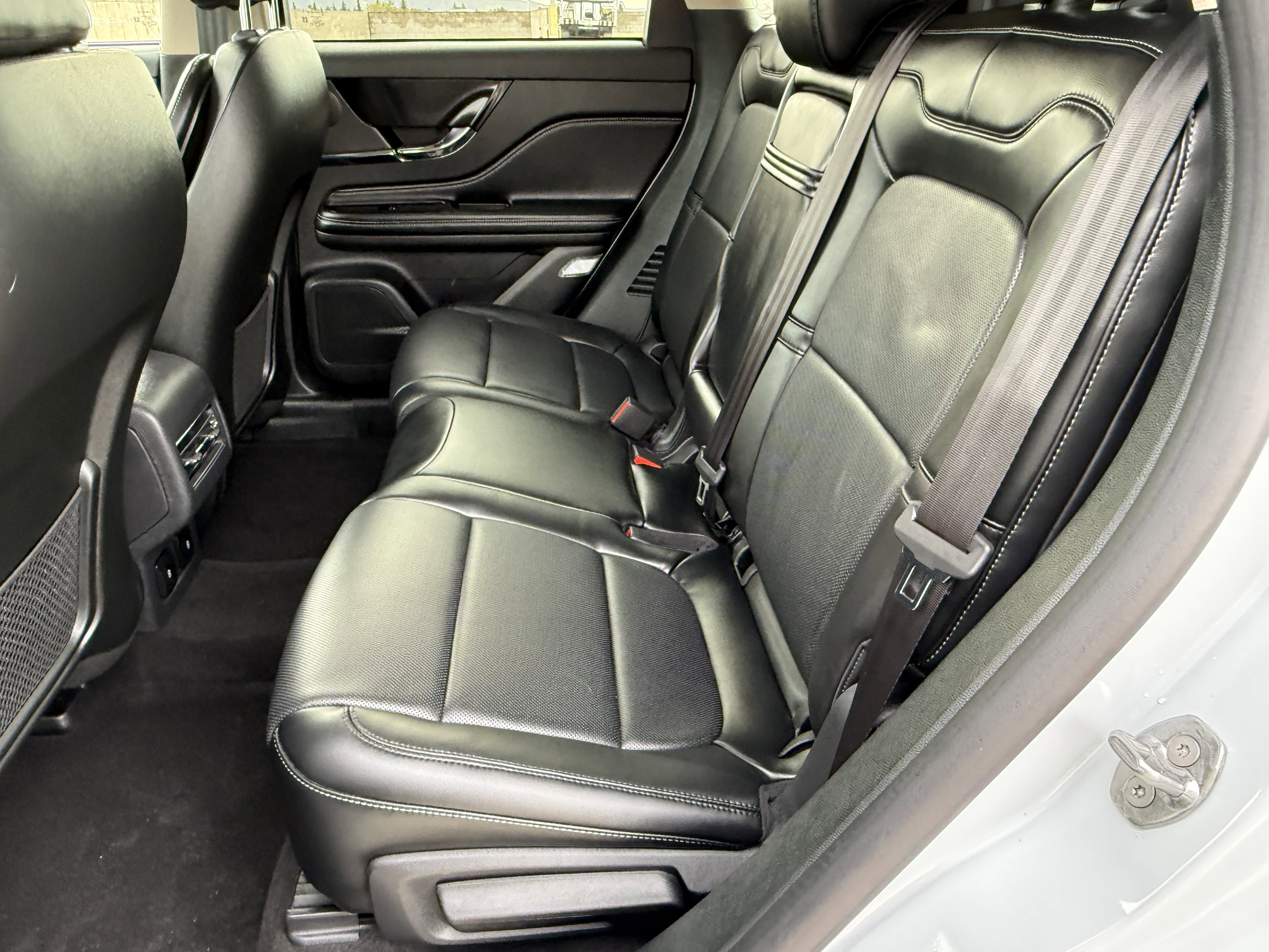 Used 2025 Lincoln Corsair Grand Touring w/ Equipment Group 301A image 30