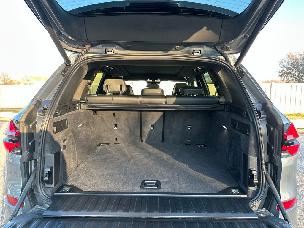 Certified 2025 BMW X5 M60i w/ Executive Package image 25