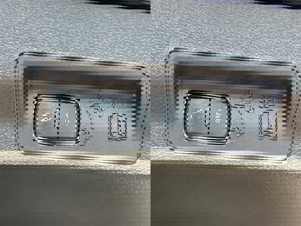 Used 2021 Ford Explorer ST w/ Equipment Group 401A image 17