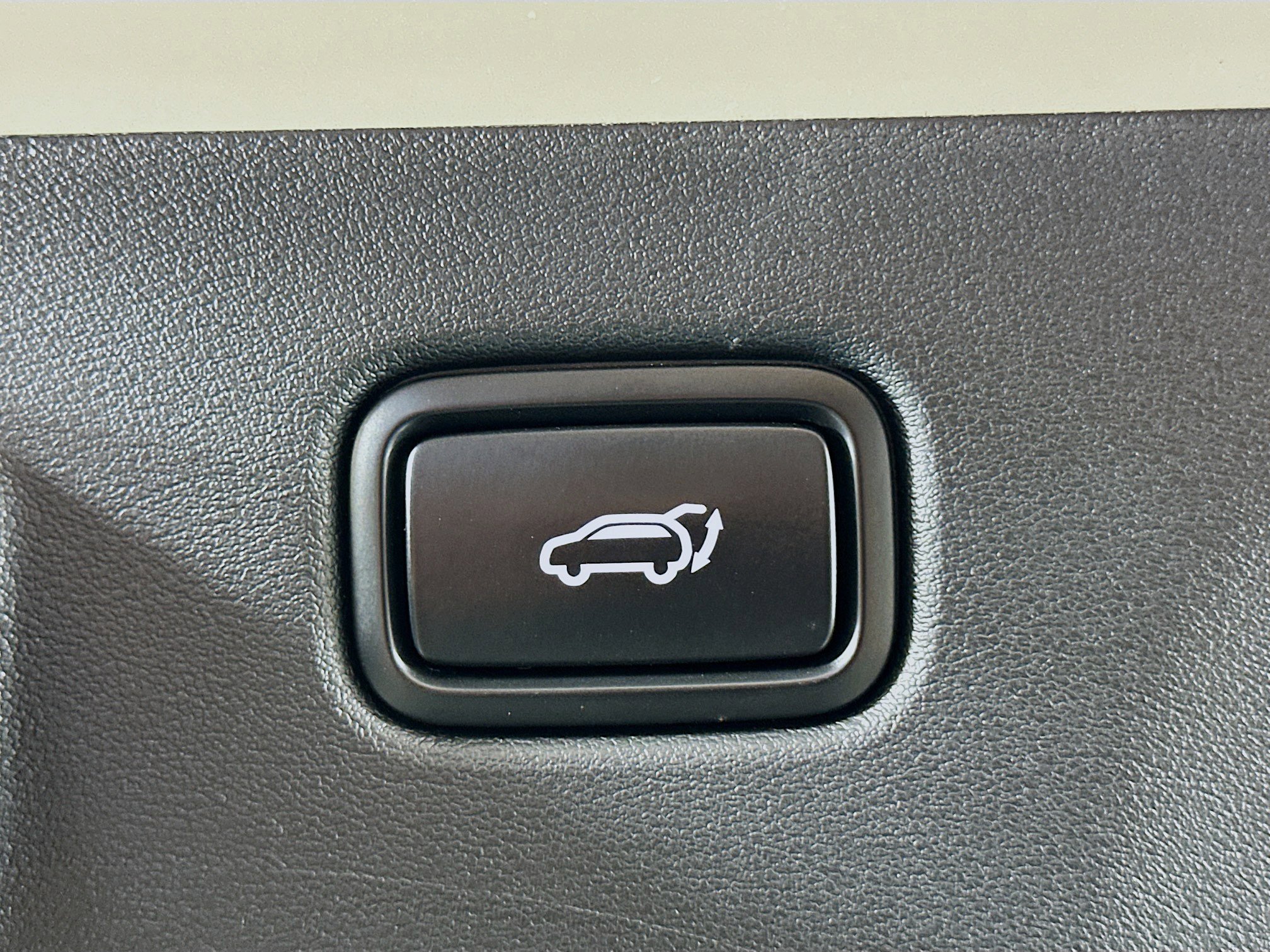 Used 2022 Kia EV6 Wind RWD image 30