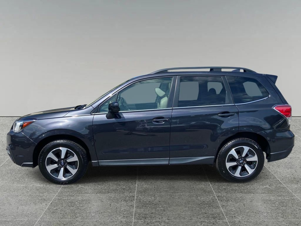 Used 2017 Subaru Forester 2.5i Limited AWD/4WD image 2