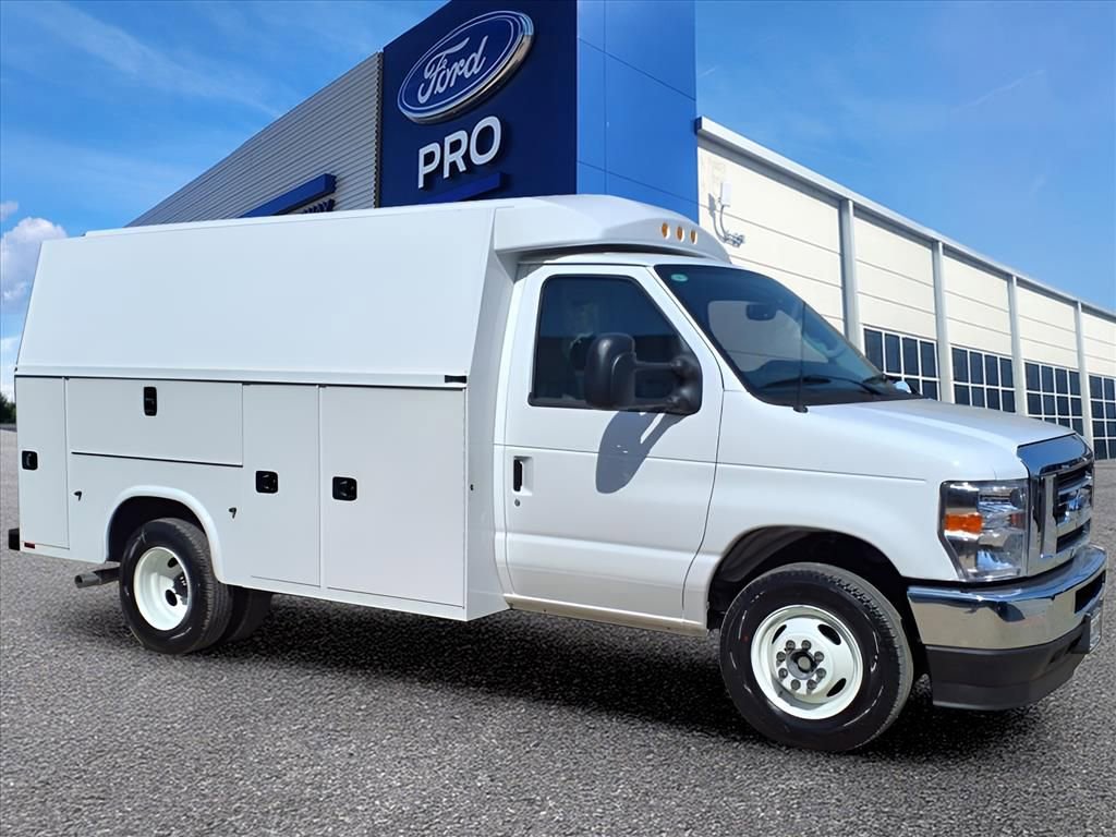 New 2025 Ford E-350 and Econoline 350 Super Duty w/ Power Equipment Group image 2