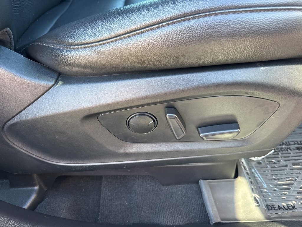 Used 2022 Ford Explorer Limited w/ Equipment Group 301A image 28