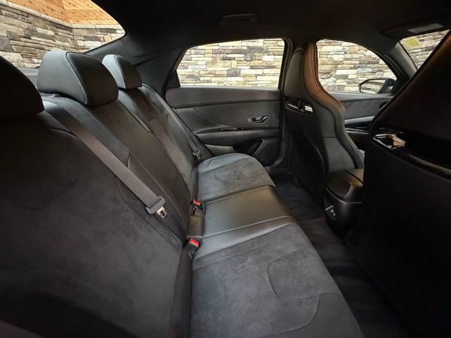 Used 2025 Hyundai Elantra N FWD image 32