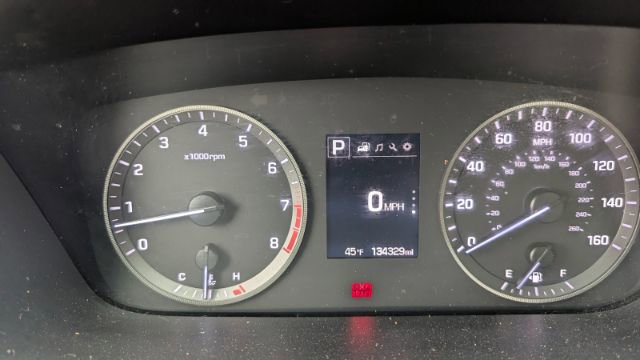 Used 2015 Hyundai Sonata SE image 28