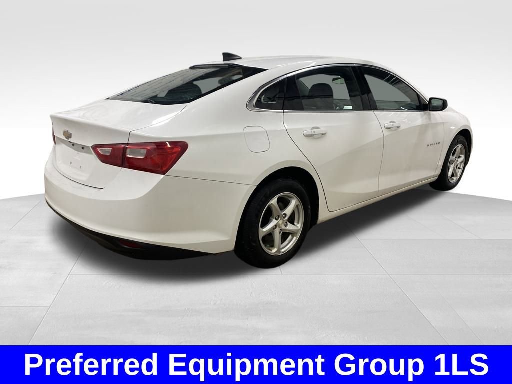 Used 2018 Chevrolet Malibu LS image 4