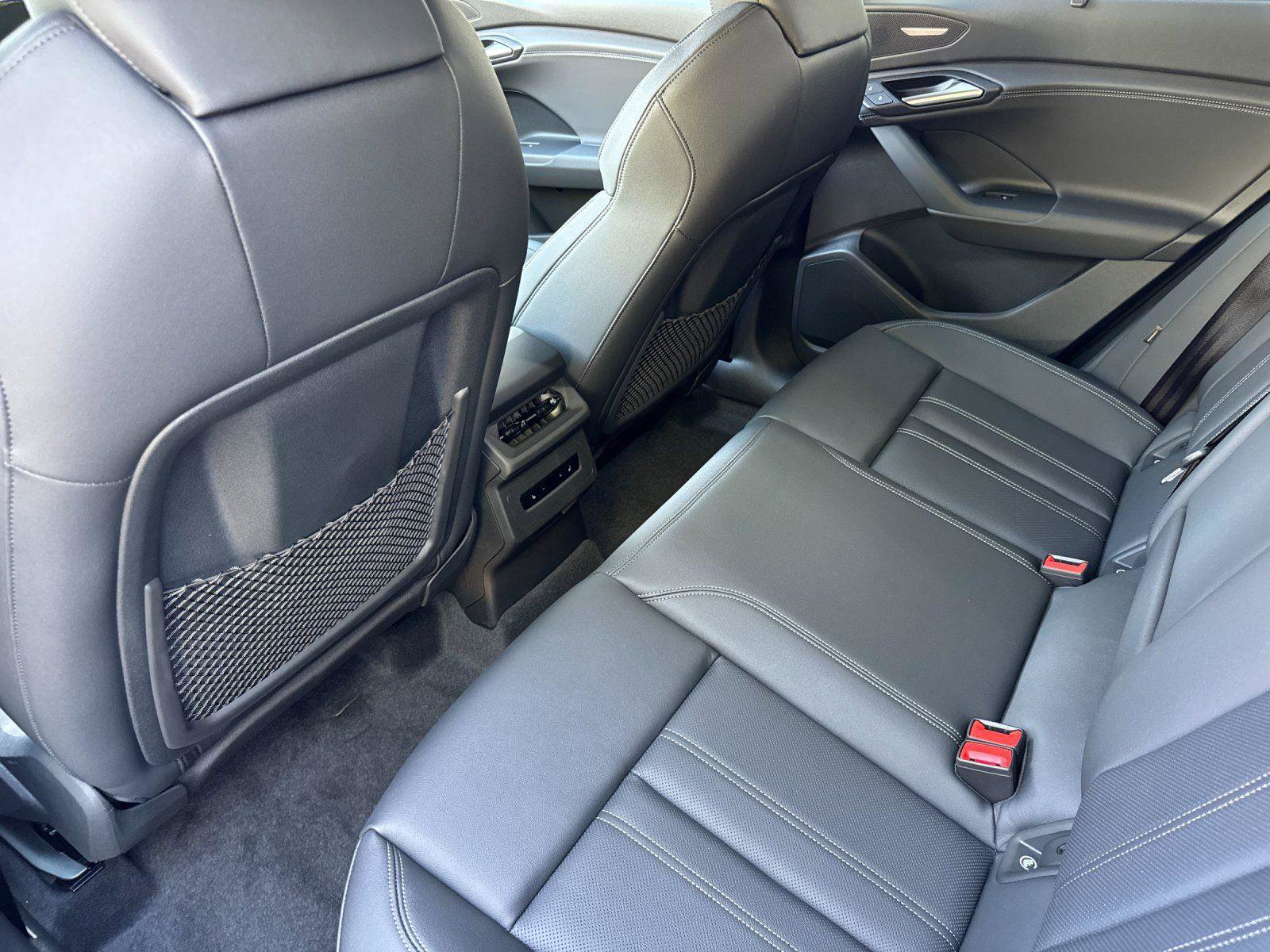 New 2025 Audi Q6 e-tron Premium Plus AWD/4WD image 11