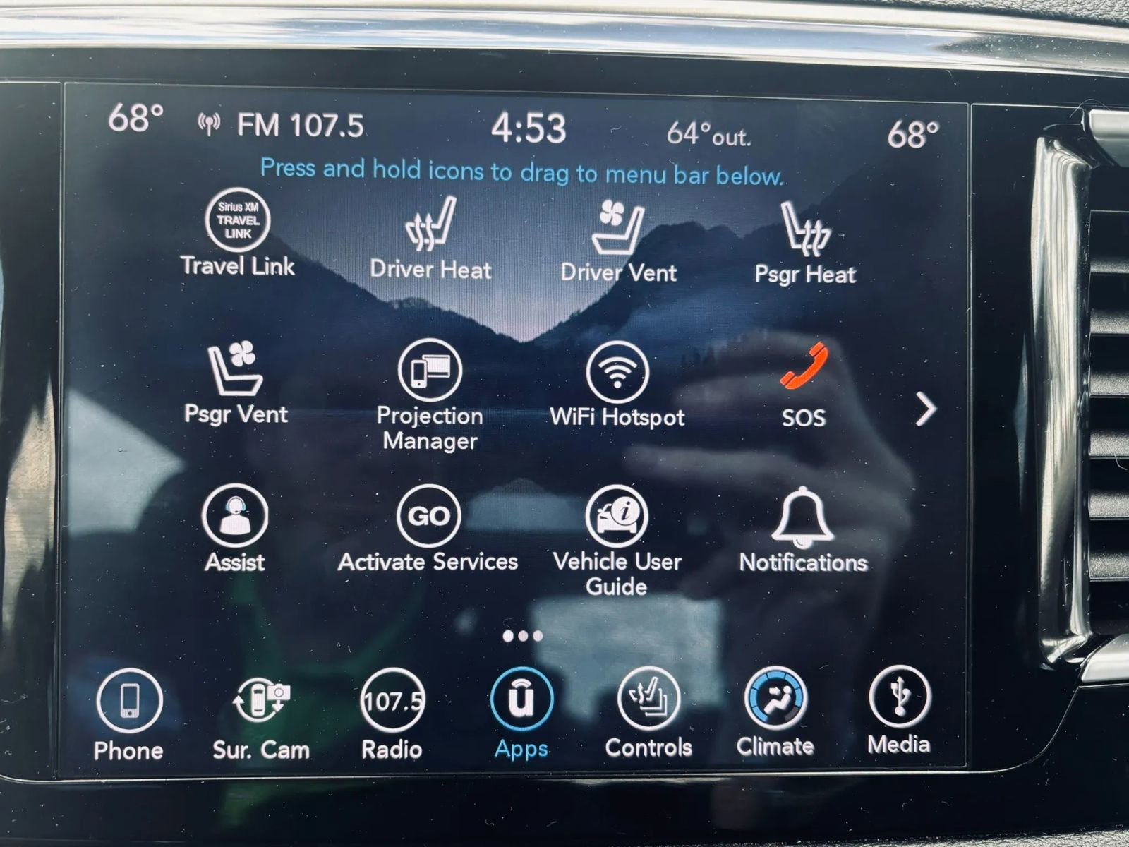 Used 2018 Chrysler Pacifica Limited w/ Tire & Wheel Group FWD image 34