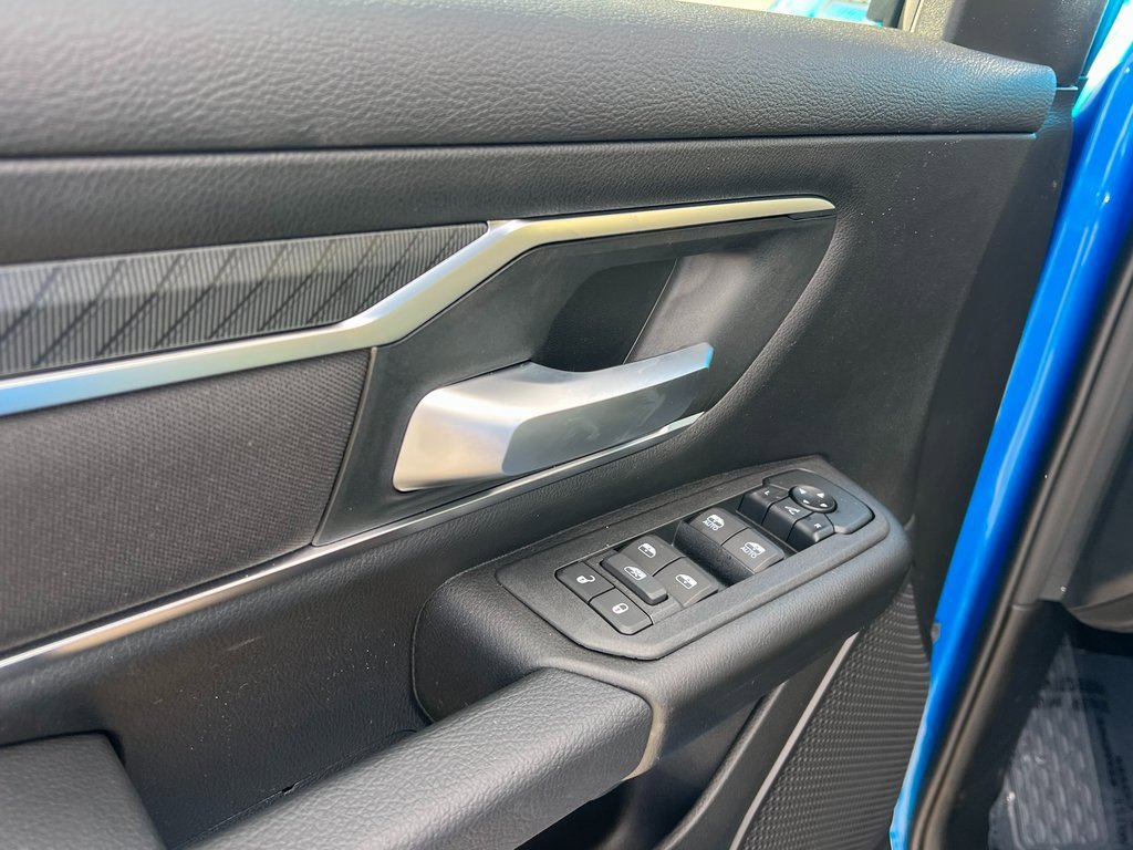 New 2026 RAM 1500 4x4 Crew Cab image 20