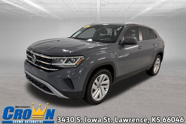 Used 2022 Volkswagen Atlas Cross Sport SE FWD image 1