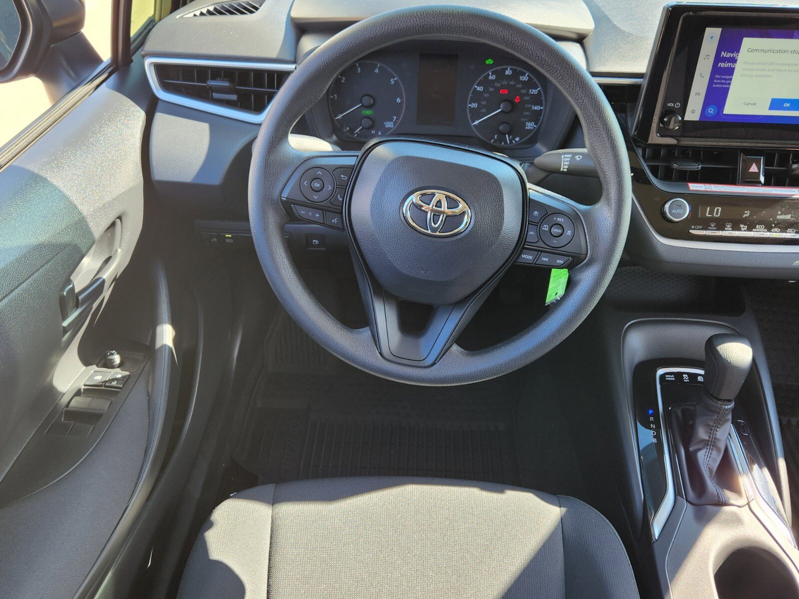 Certified 2025 Toyota Corolla LE image 6