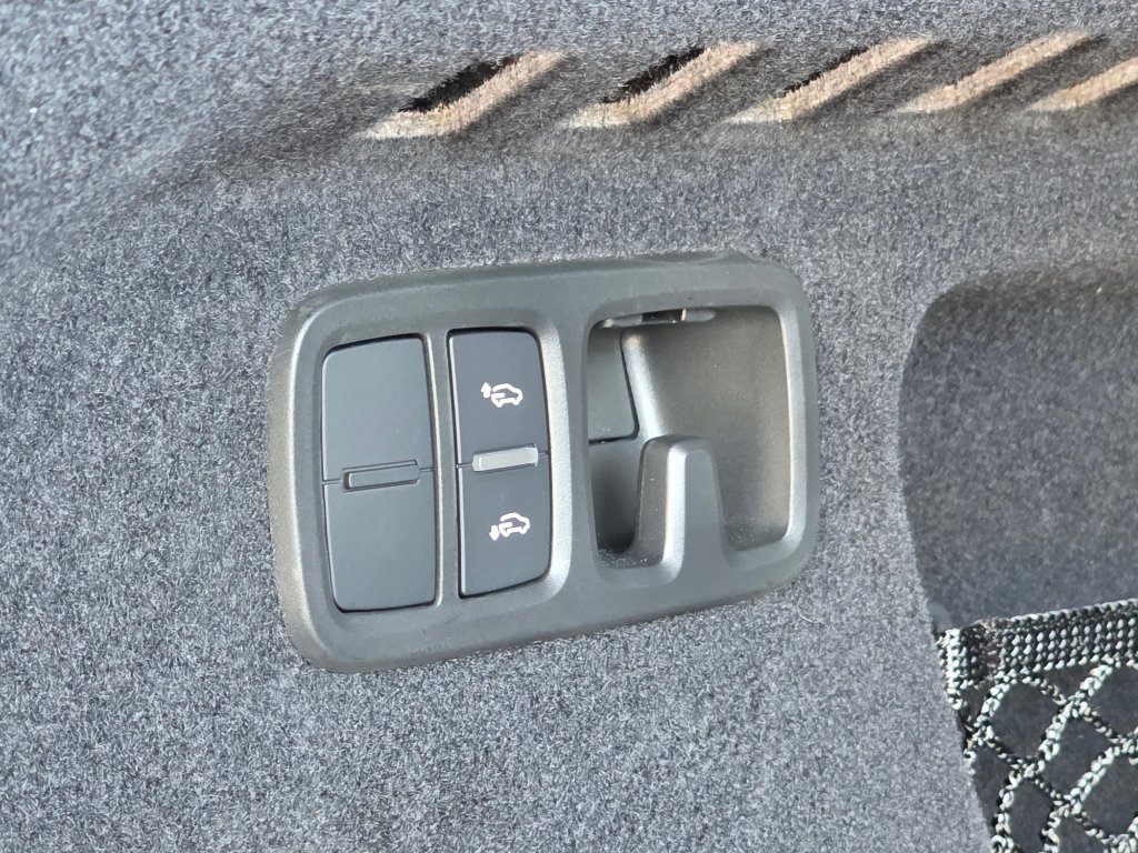 New 2026 Audi SQ8 Prestige AWD/4WD image 13