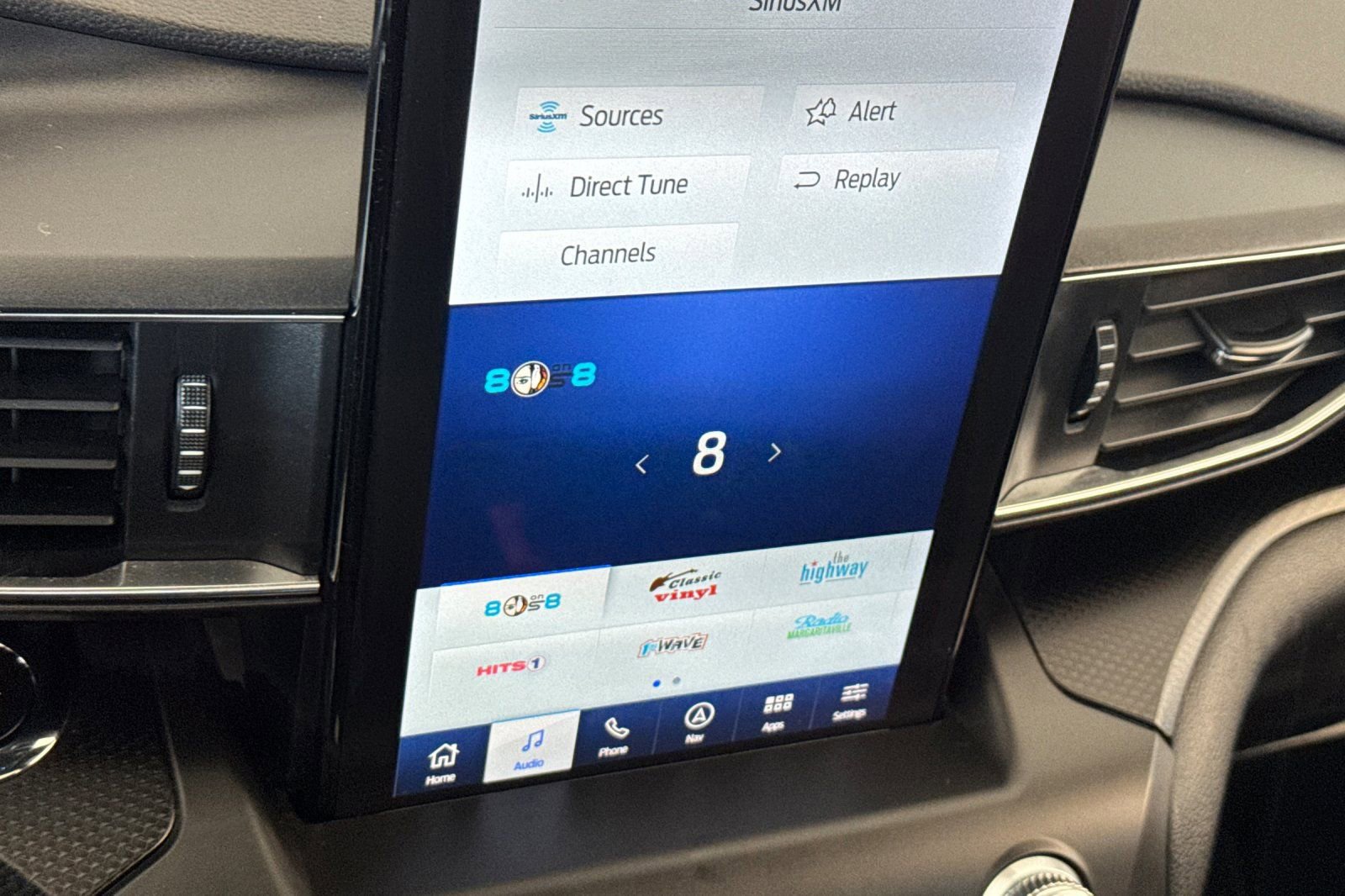 Used 2020 Ford Explorer ST w/ Premium Technology Package image 15