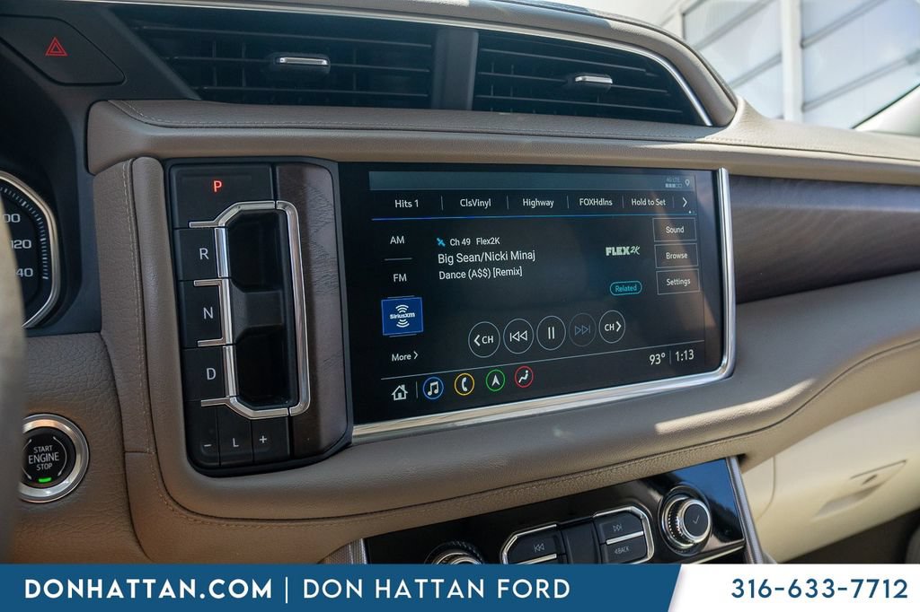 Used 2021 GMC Yukon Denali w/ Denali Premium Package AWD/4WD image 7