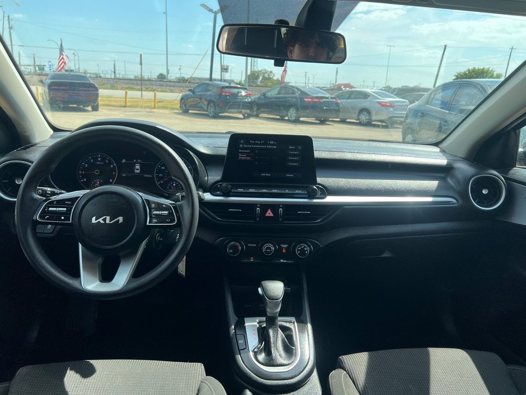 Used 2024 Kia Forte LX FWD image 18