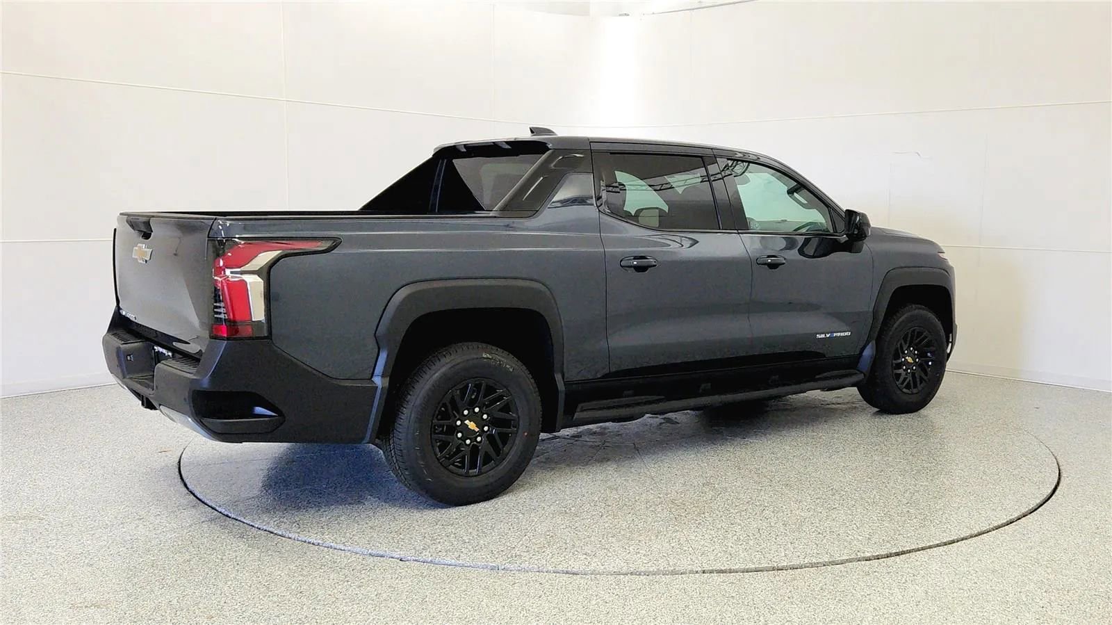 New 2026 Chevrolet Silverado EV LT image 7