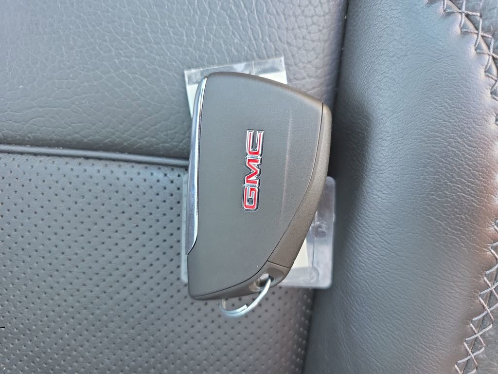 Certified 2022 GMC Yukon Denali image 37