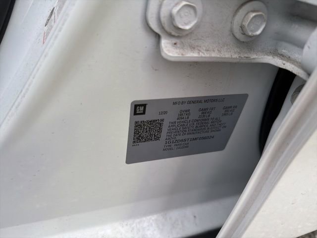 Used 2021 Chevrolet Malibu LT w/ Leather Package image 10