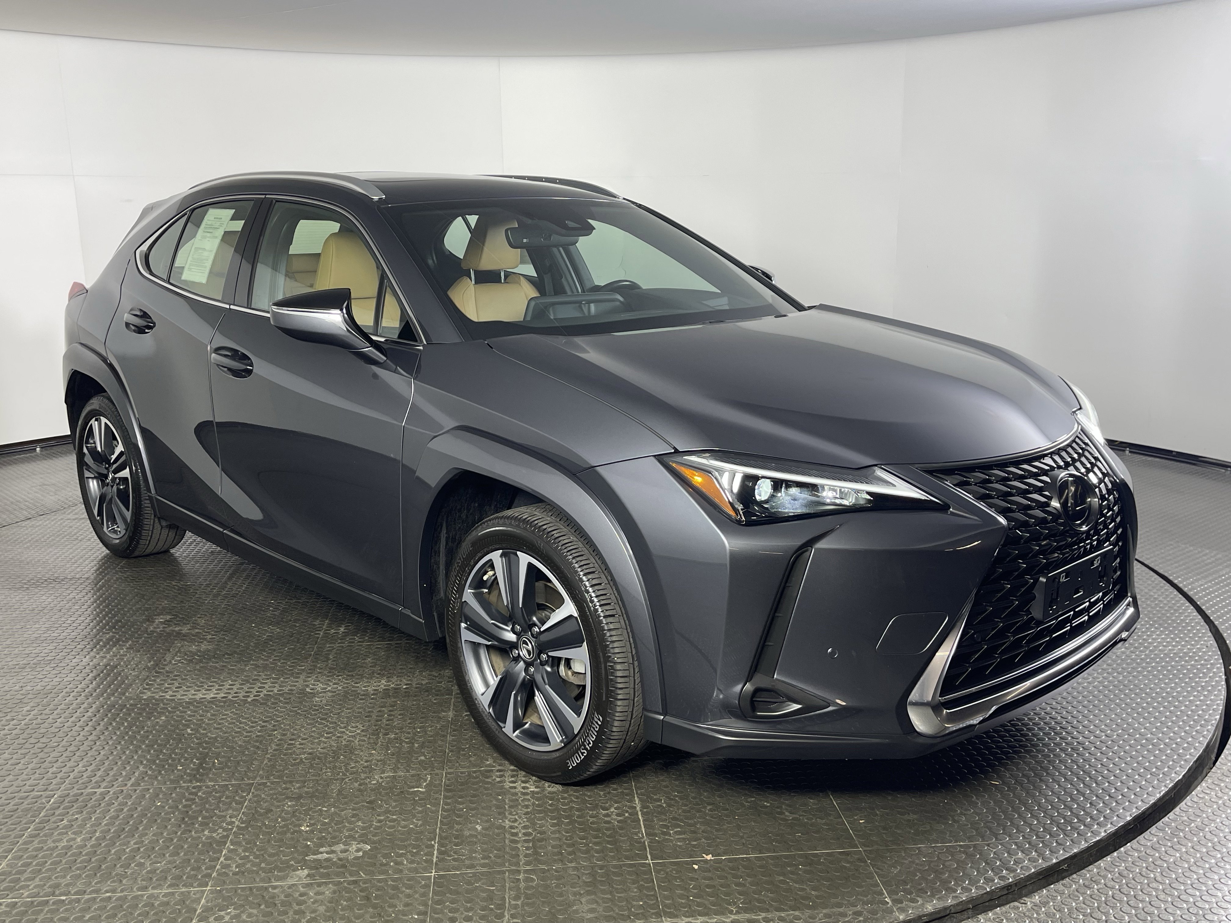 Used 2024 Lexus UX 250h AWD w/ Premium Package image 3