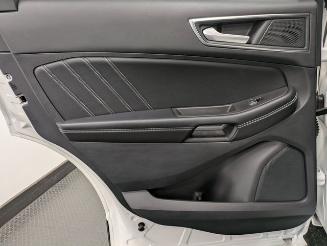 Used 2022 Ford Edge ST w/ Equipment Group 401A image 22