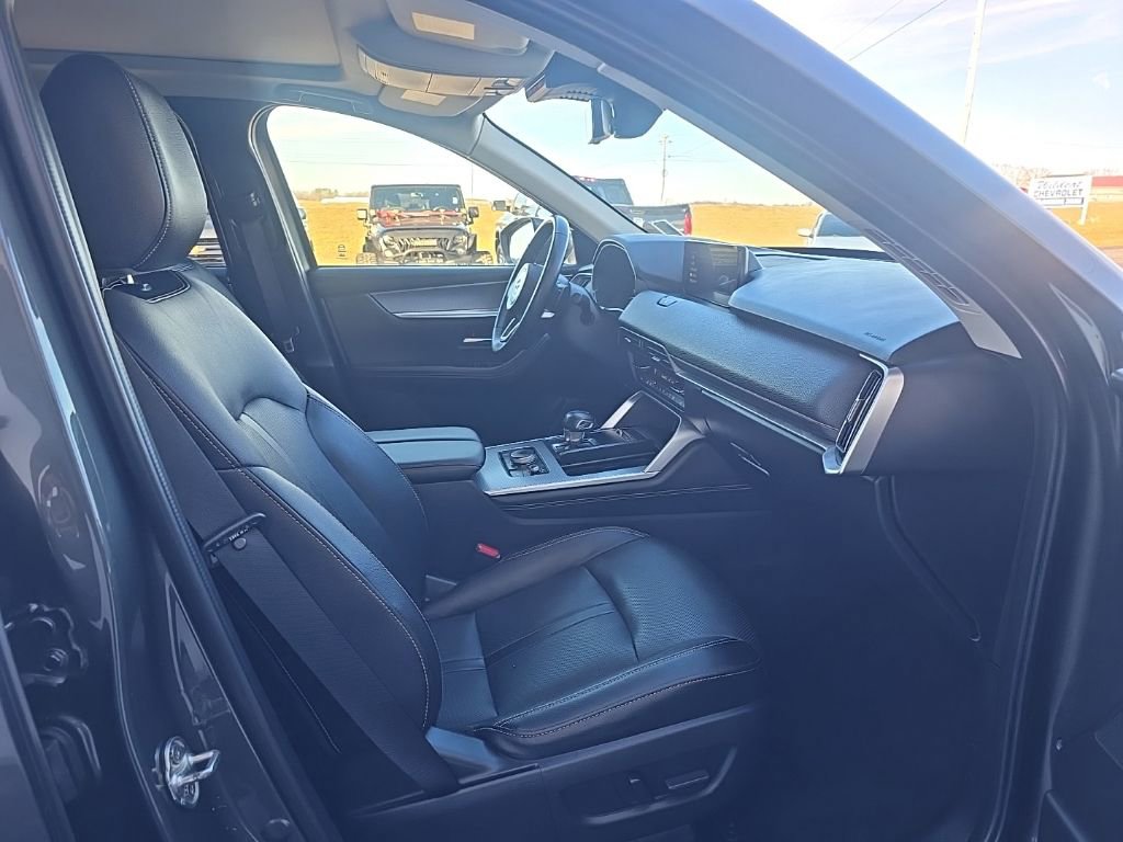 Used 2024 MAZDA CX-90 3.3 Turbo w/ Premium Package image 27