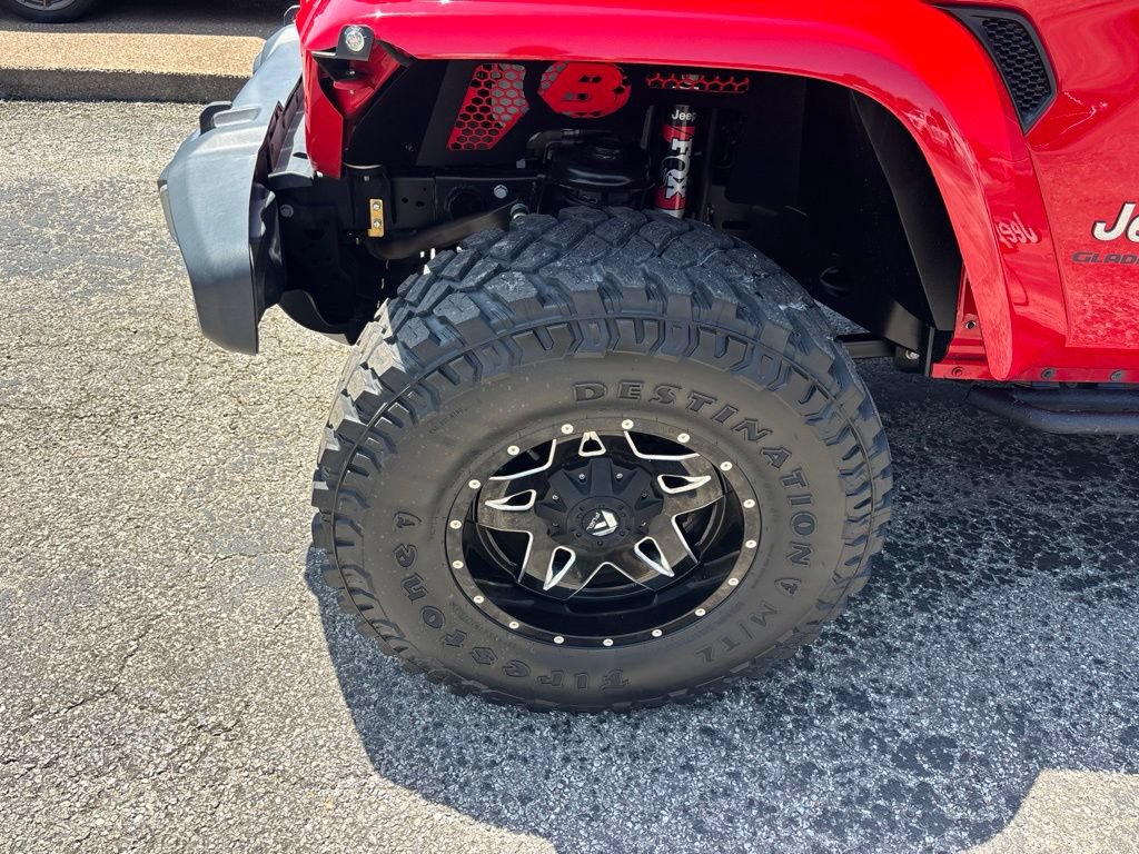 Used 2020 Jeep Gladiator Overland AWD/4WD image 9
