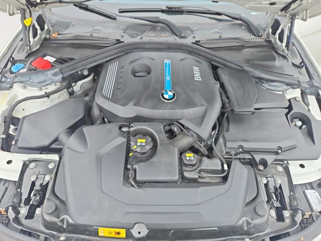 Used 2018 BMW 330e image 34