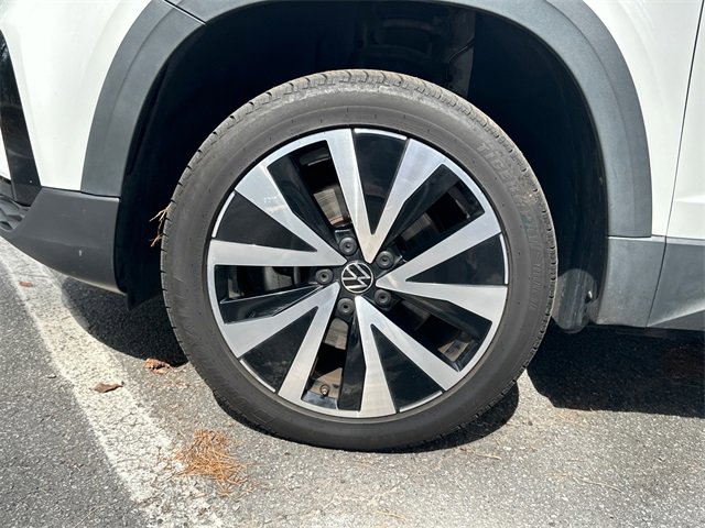Used 2022 Volkswagen Taos SE image 28
