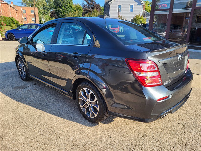 Used 2020 Chevrolet Sonic LT w/ Convenience Package image 6