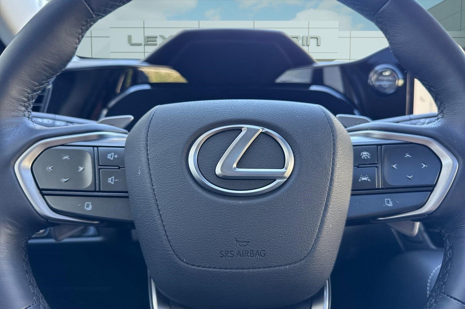 Used 2025 Lexus NX 350h AWD w/ Cold Area Package image 19