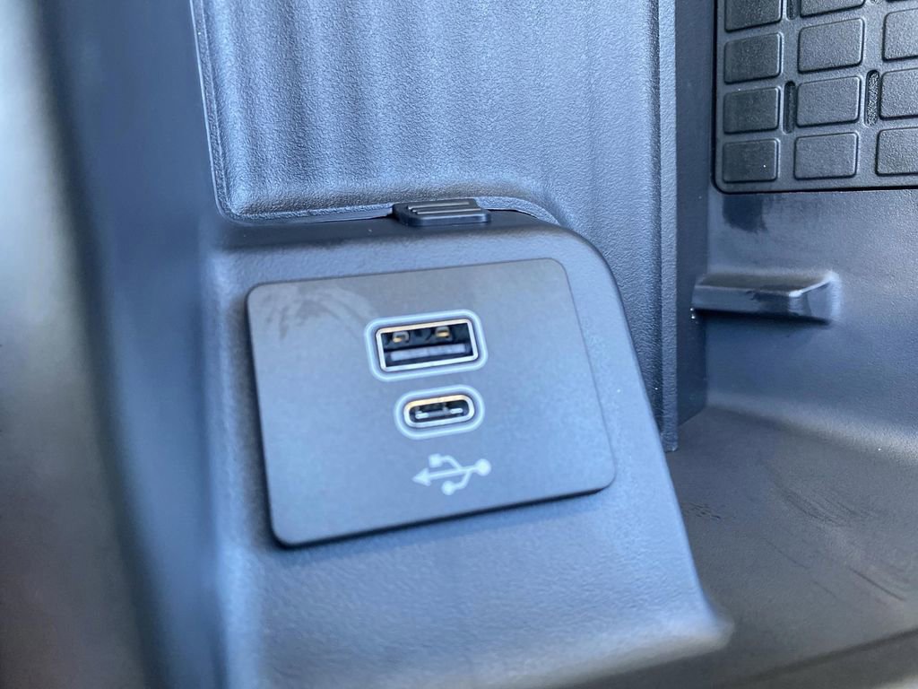 New 2025 Ford Expedition Max Active image 30