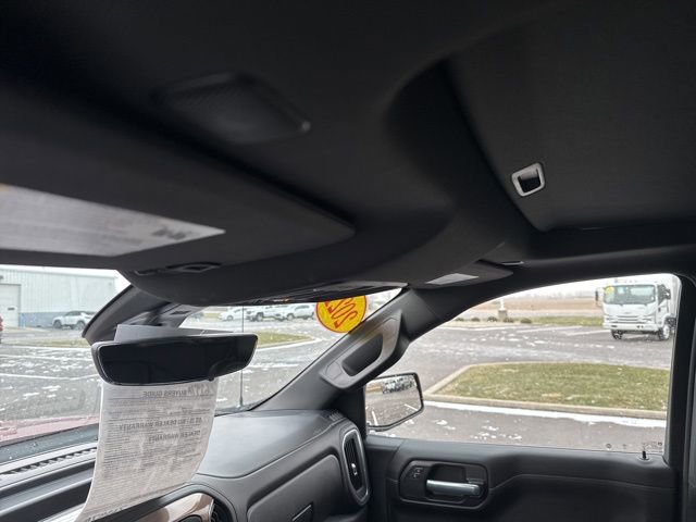 Used 2021 Chevrolet Silverado 1500 High Country w/ Technology Package image 40