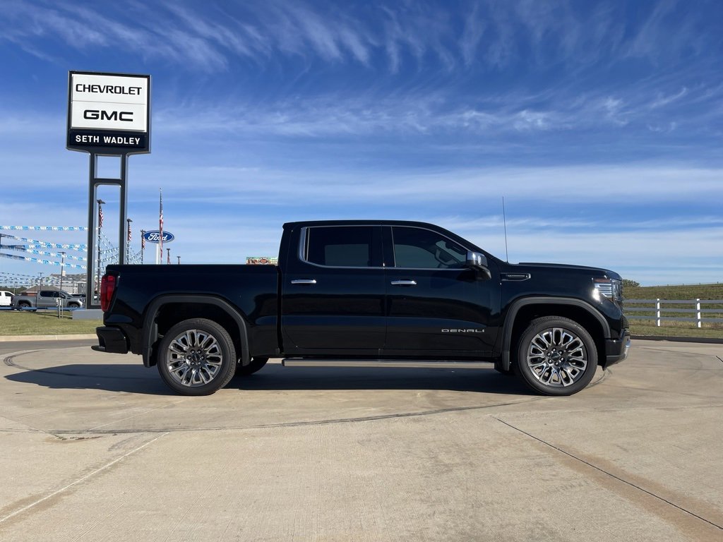 New 2026 GMC Sierra 1500 Denali Ultimate image 3