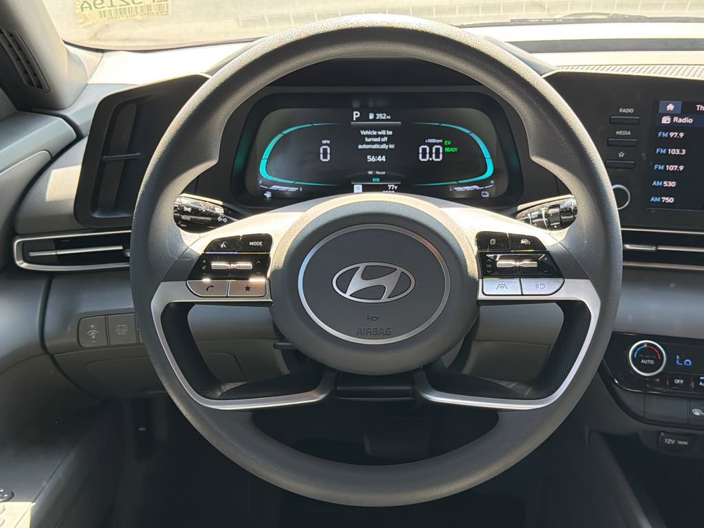 Used 2025 Hyundai Elantra Blue w/ Cargo Package FWD image 23