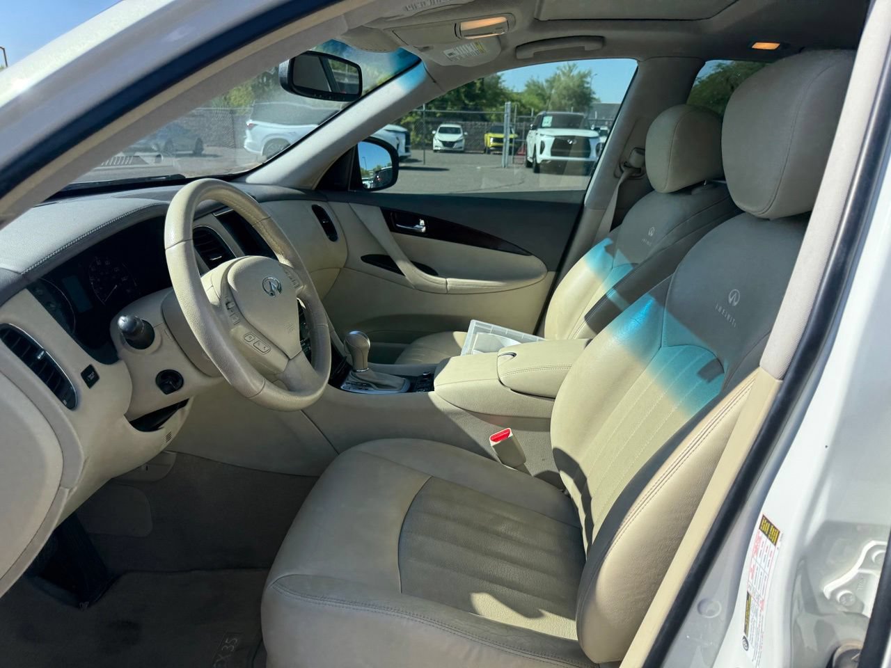 Used 2011 INFINITI EX35 Journey w/ Technology Pkg AWD/4WD image 13
