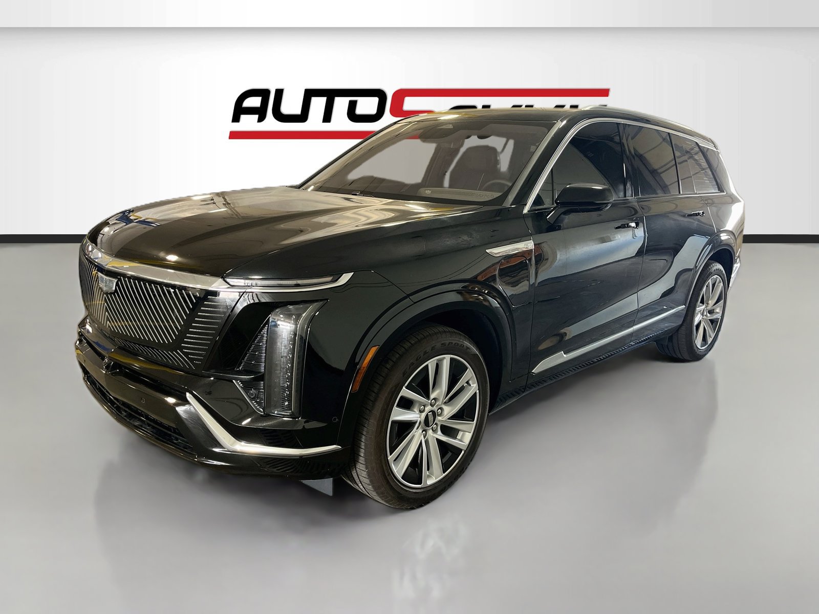 Used 2026 Cadillac Vistiq Luxury w/ LPO, Floor Liner Package AWD/4WD image 3