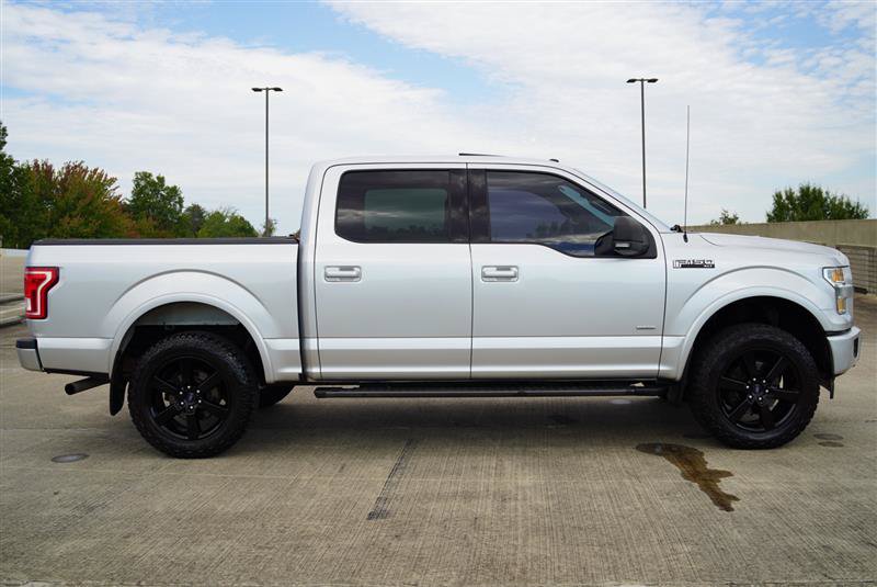 Used 2017 Ford F150 XLT w/ Equipment Group 302A Luxury AWD/4WD image 7