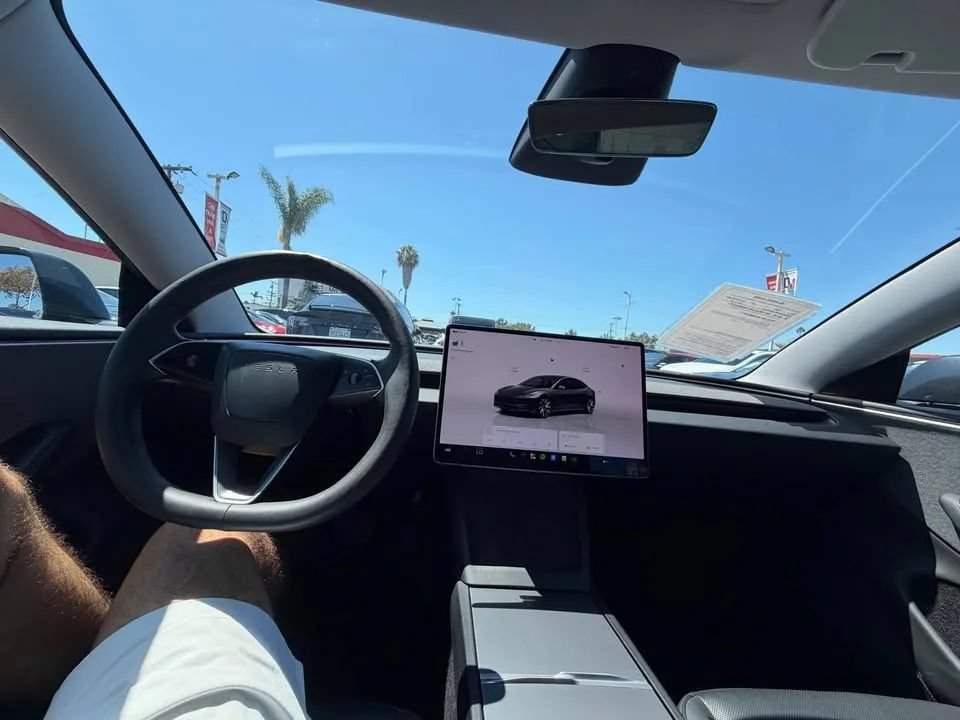 Used 2024 Tesla Model 3 Standard Range RWD image 6