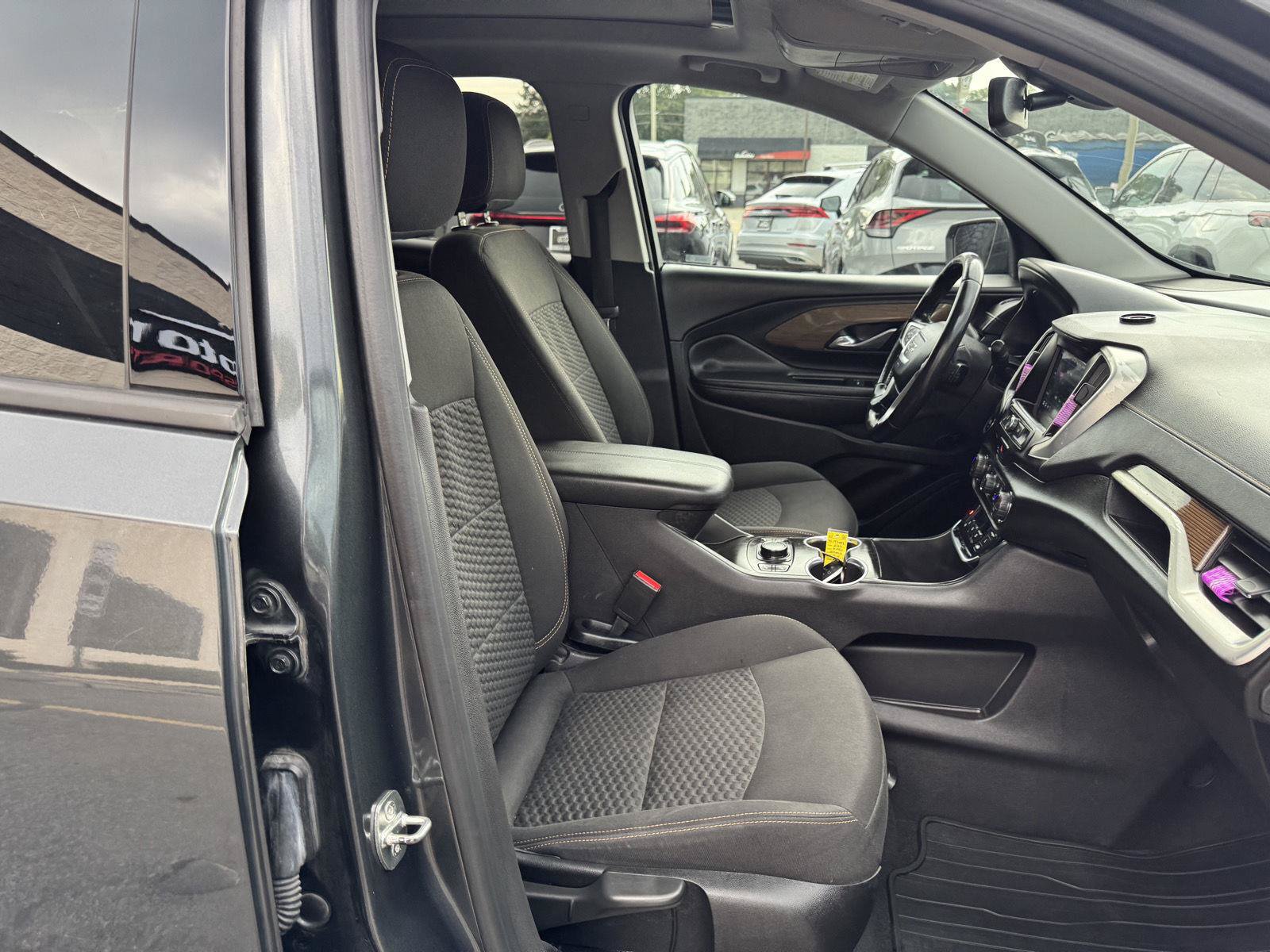 Used 2019 GMC Terrain SLE w/ Driver Convenience Package FWD image 40