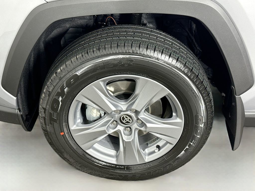Certified 2025 Toyota RAV4 XLE w/ Convenience Package image 20