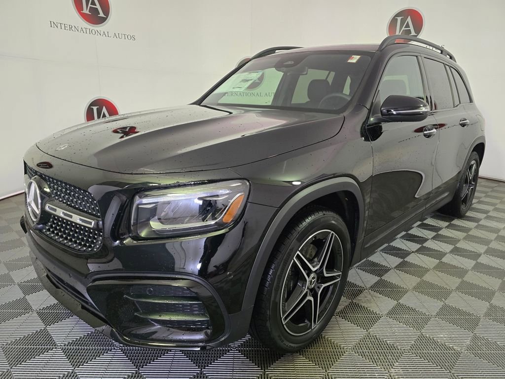 New 2026 Mercedes-Benz GLB 250 4MATIC image 5