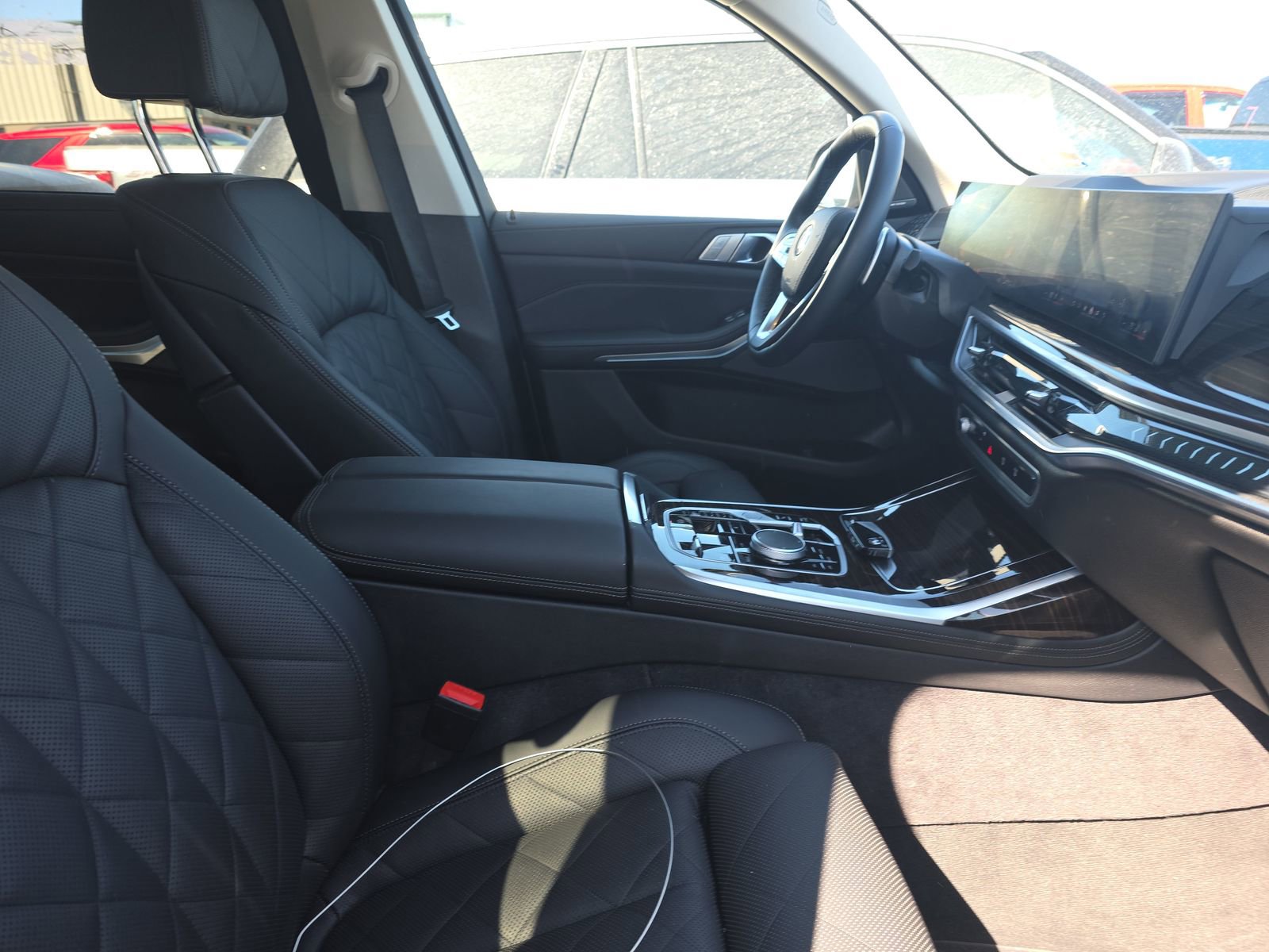 Used 2026 BMW X7 xDrive40i AWD/4WD image 13