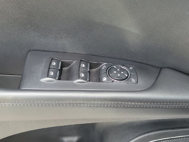 Certified 2023 Lincoln Nautilus AWD image 16