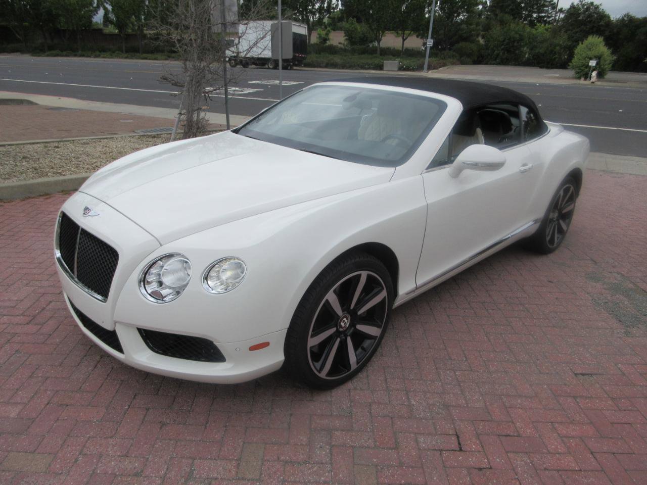 Used 2013 Bentley Continental GT AWD/4WD image 54