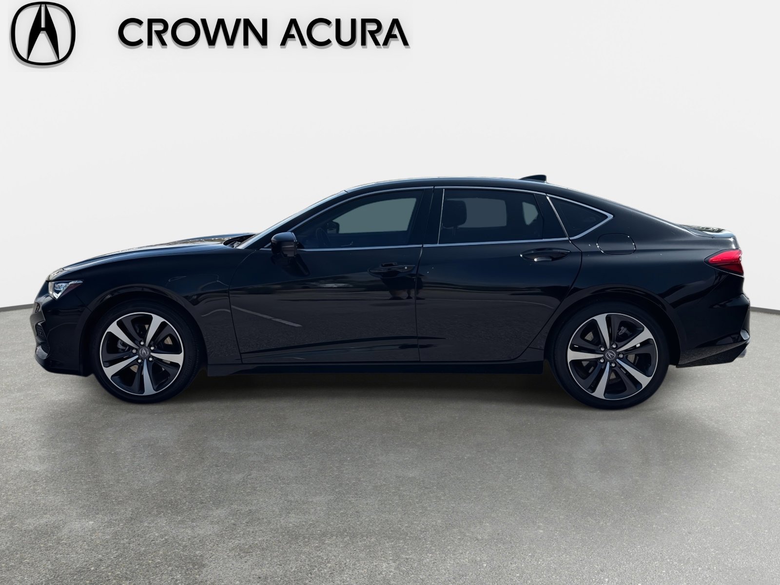 Certified 2025 Acura TLX w/ Technology Package image 3