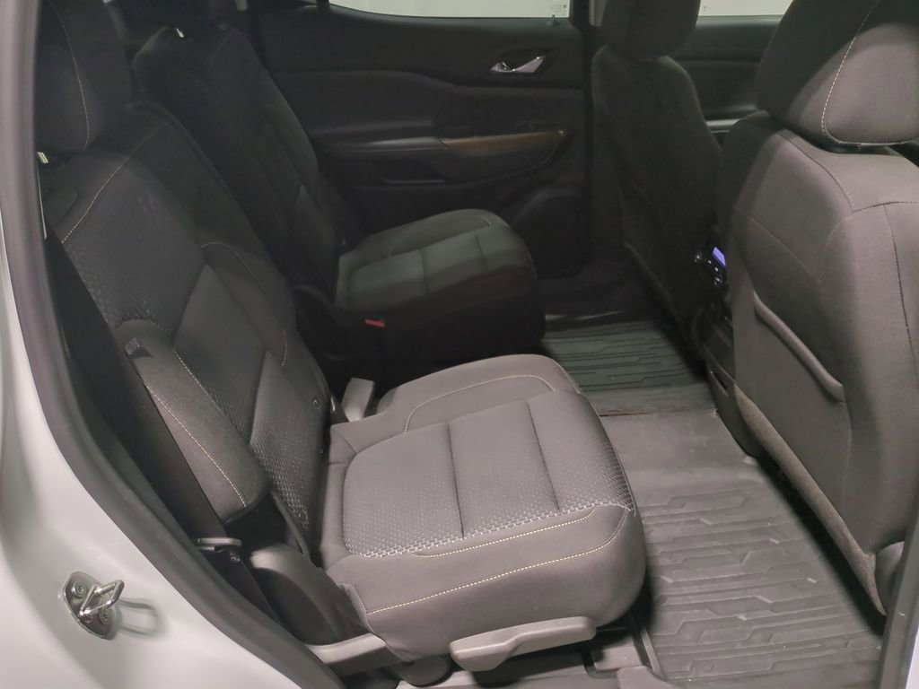 Used 2023 GMC Acadia SLE w/ Driver Convenience Package image 20