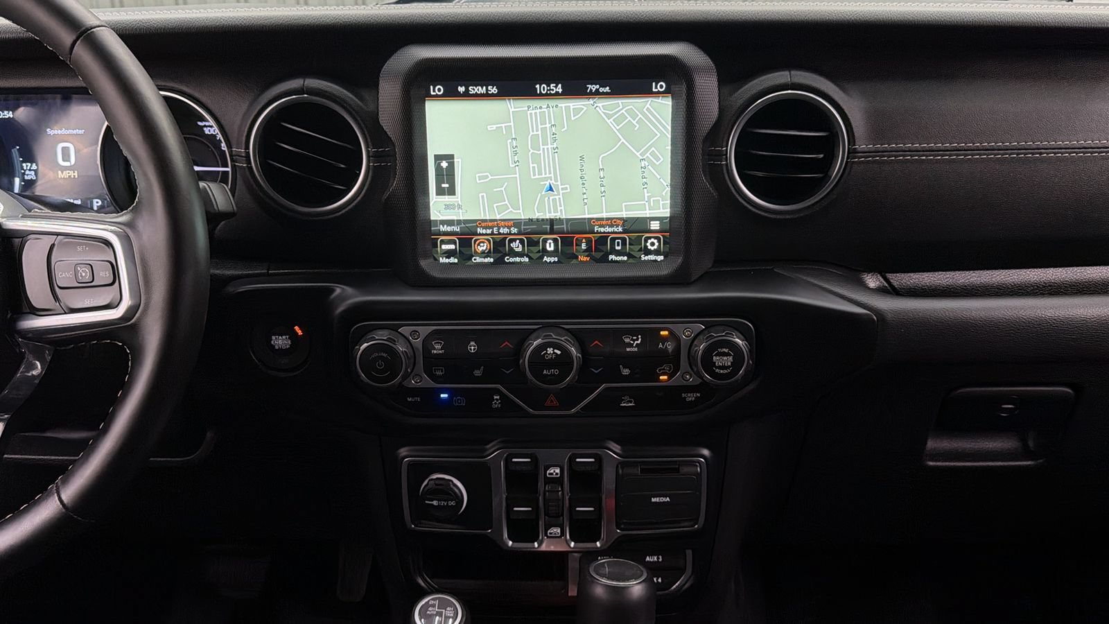 Used 2023 Jeep Wrangler Unlimited Sahara w/ Cold Weather Group AWD/4WD image 20