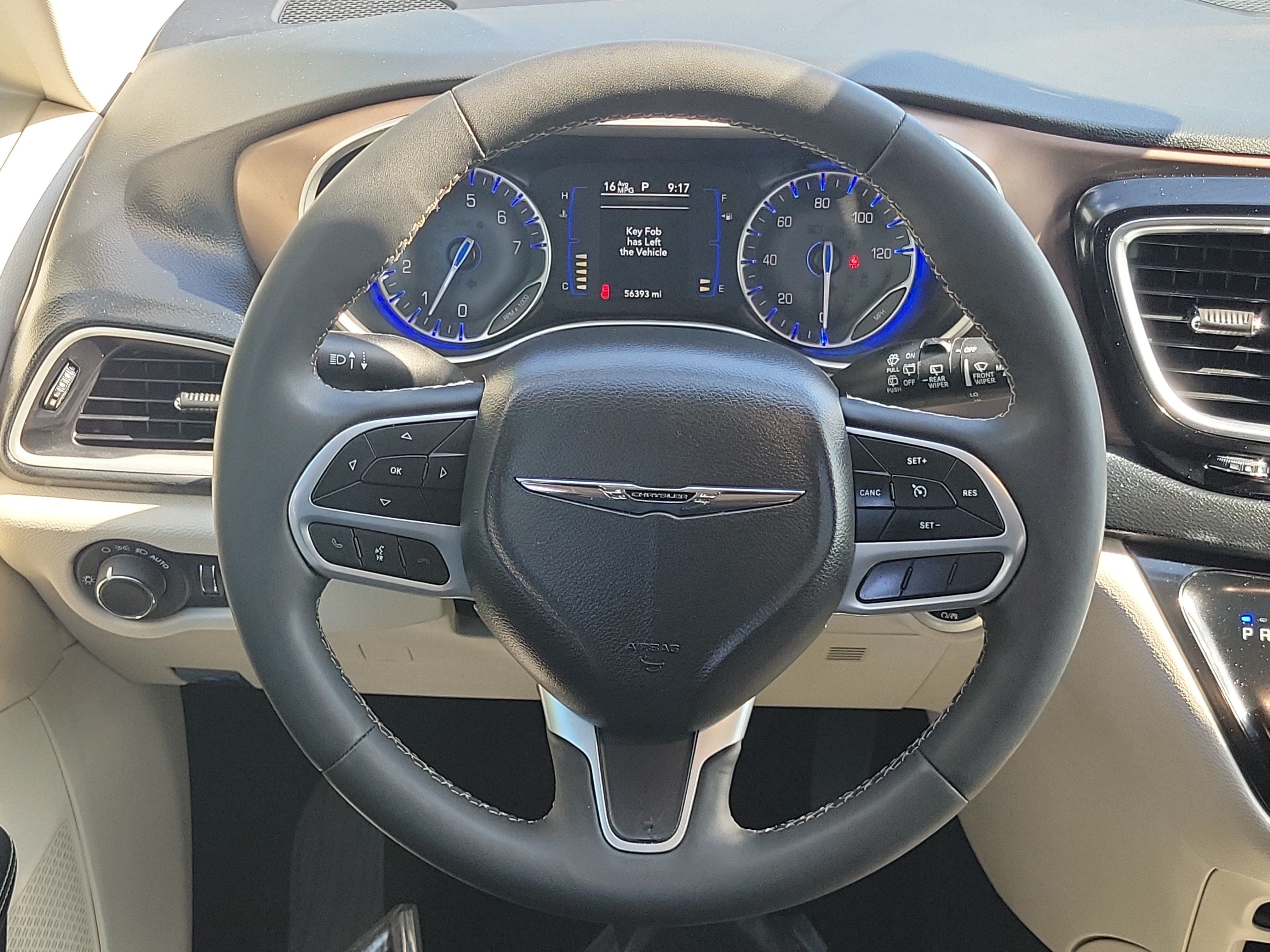 Used 2023 Chrysler Voyager LX FWD image 17
